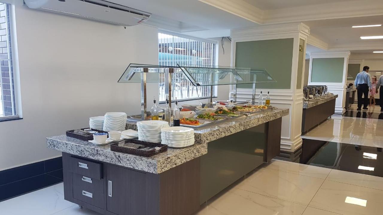 Apartament Piazza Di Roma. Andreia. Caldas Novas Zewnętrze zdjęcie